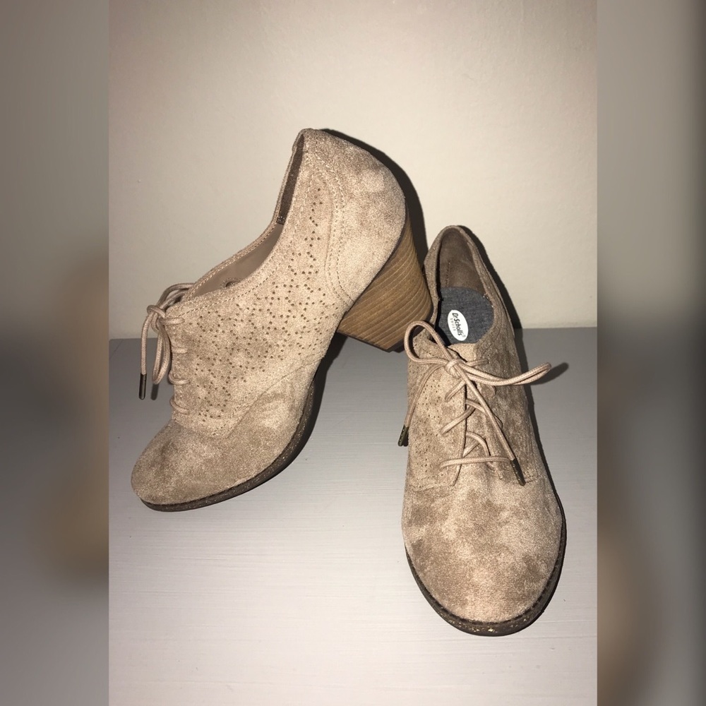 Dr. Scholl’s Oxford Ankle Booties
